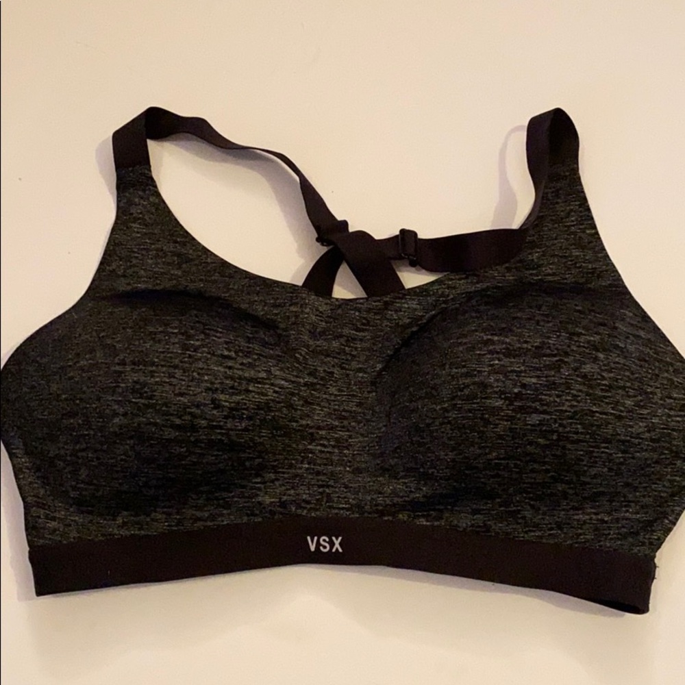 Victoria’s Secret sport bra size 36D